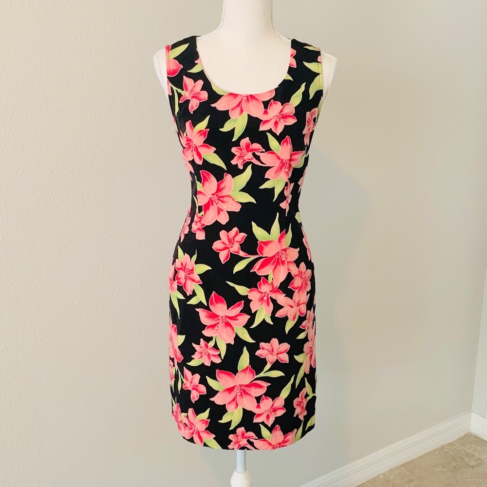 SAG HARBOR PETITE Sleeveless Sheath Dress Floral